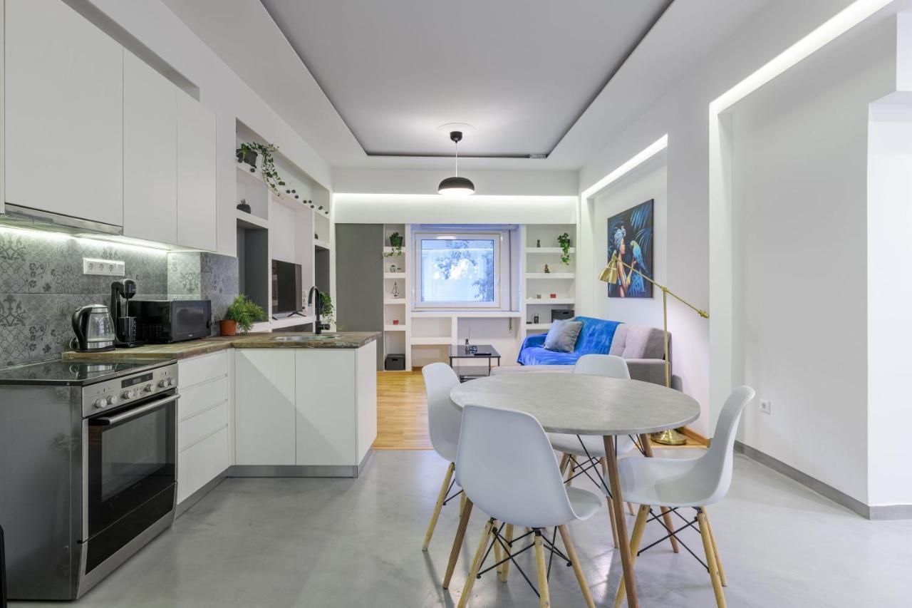 Hubstay - Kolonaki Central Luxury Suite In Athens - 5 Mins Walk To Syndagma, Ermou Экстерьер фото